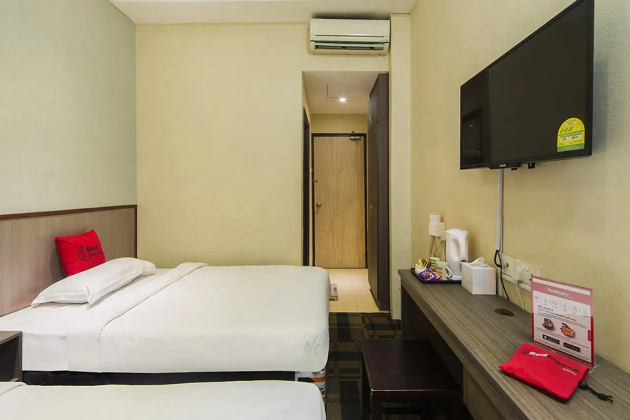 Reddoorz Plus Near Lavender Street Singapur Hotel